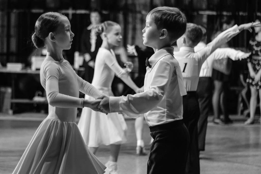 <span style="font-weight: bold;">Бальные танцы</span> 